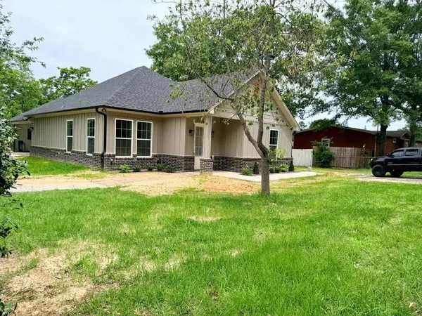 5350 First Street, Chandler, TX 75758