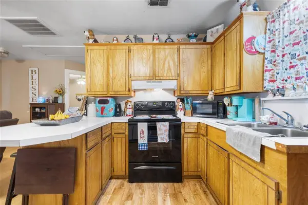 131 Lewis Street, Grand Saline, TX 75140