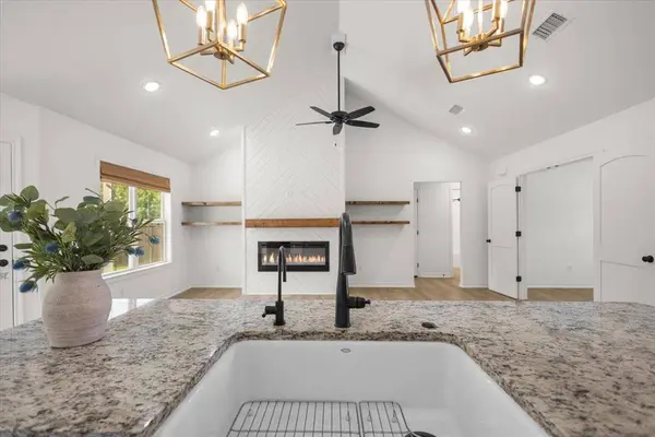 111 Lainey Lane, Mineola, TX 75773