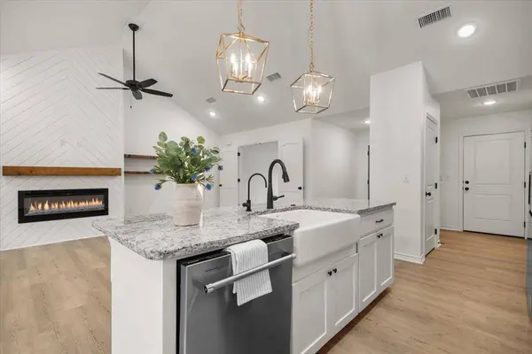 111 Lainey Lane, Mineola, TX 75773