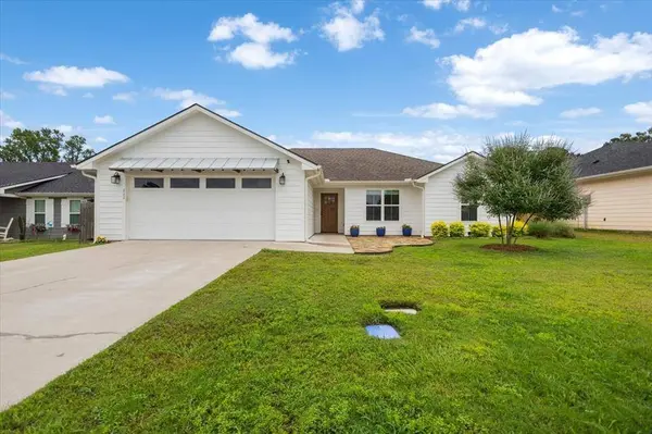 111 Lainey Lane, Mineola, TX 75773
