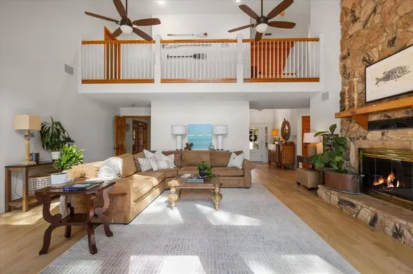 1623 TANGLEWOOD Drive E, Hideaway, TX 75771