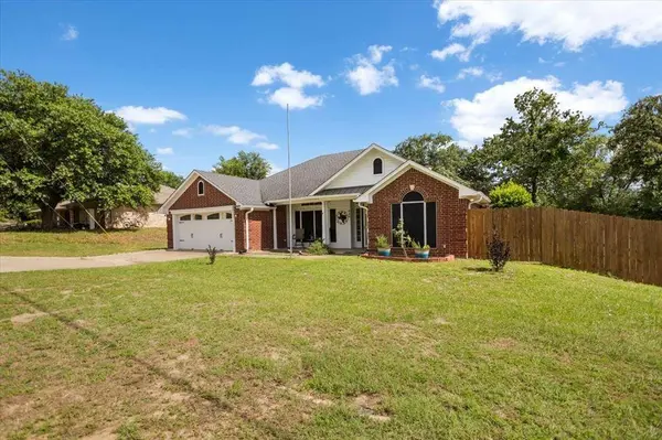 809 Jack Drive, Lindale, TX 75771