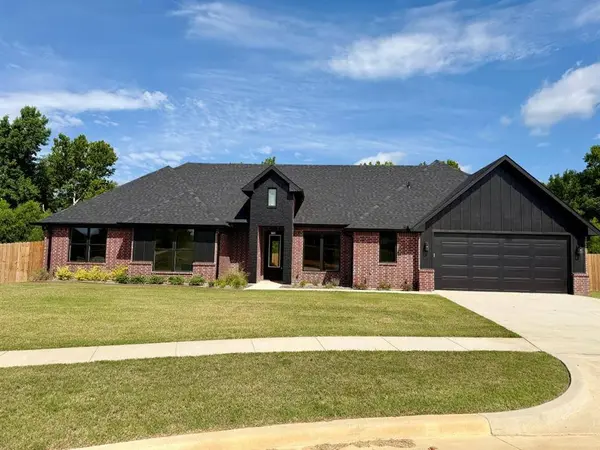 984 Mallard Drive, Lindale, TX 75771