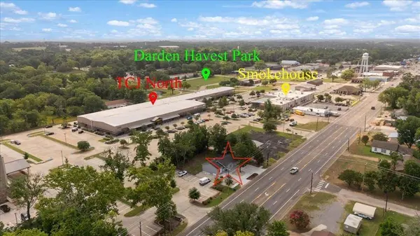 501 N Main Street, Lindale, TX 75771