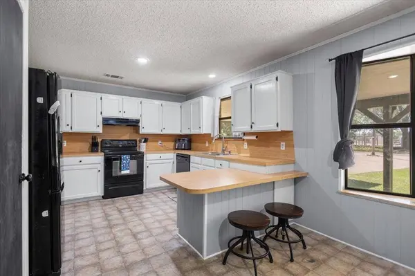 509 Penny Lane, Lindale, TX 75771
