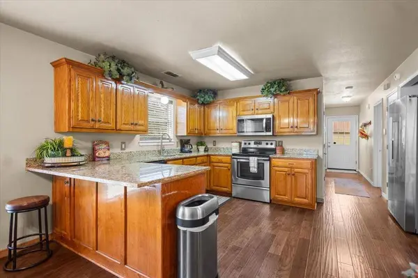 1522 Fm 17, Grand Saline, TX 75140