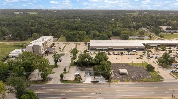 501 Main Street, Lindale, TX 75771