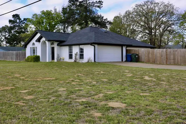 17361 Cory Ray, Lindale, TX 75771