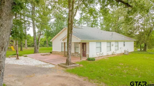 17578 C R 366, Winona, TX 75792
