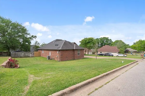 2103 Purdue Street, Jacksonville, TX 75766