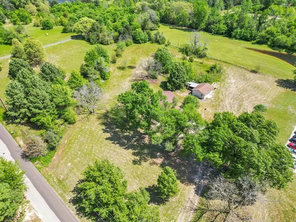 688 Inwood Street, Mineola, TX 75773