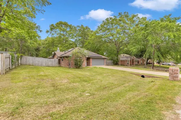 15630 Brittain Court, Lindale, TX 75771