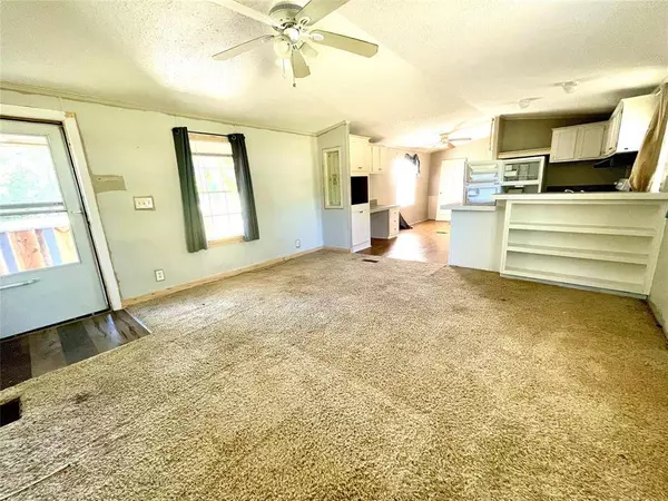 19931 County Road 4145, Lindale, TX 75771