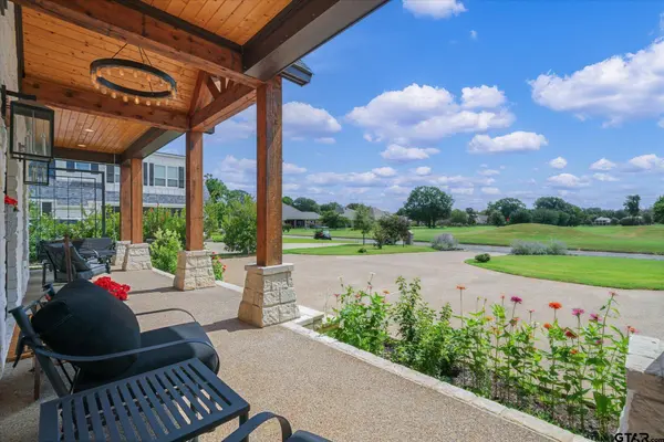 220 Winged Foot Dr, Hideaway, TX 75771