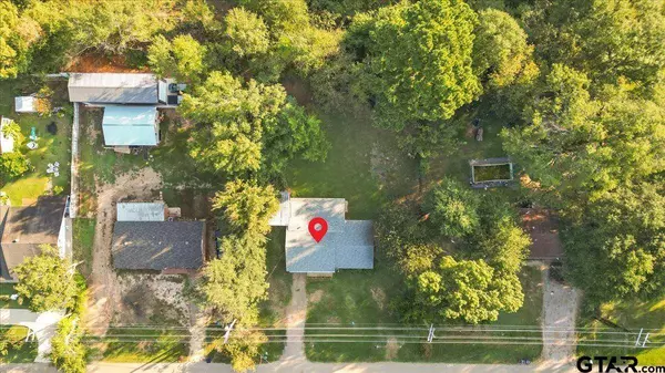 12379 Chapman Rd, Tyler, TX 75708