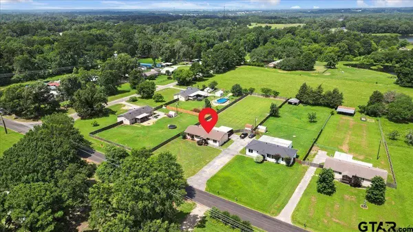 2672 Lansing Switch Rd, Longview, TX 75602