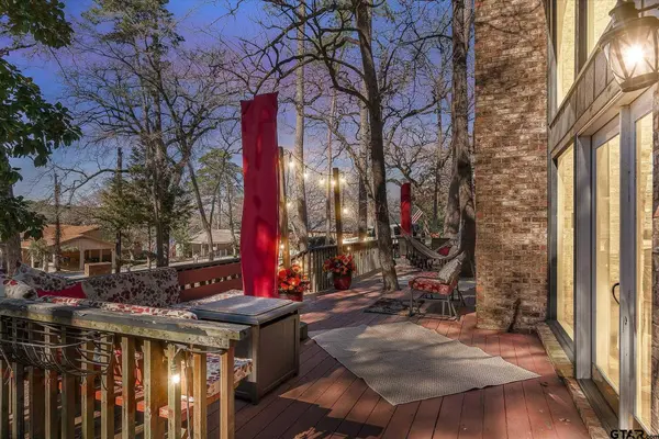 321 Hideaway Ln Central, Hideaway, TX 75771