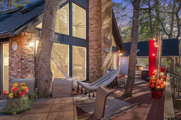 321 Hideaway Ln Central, Hideaway, TX 75771