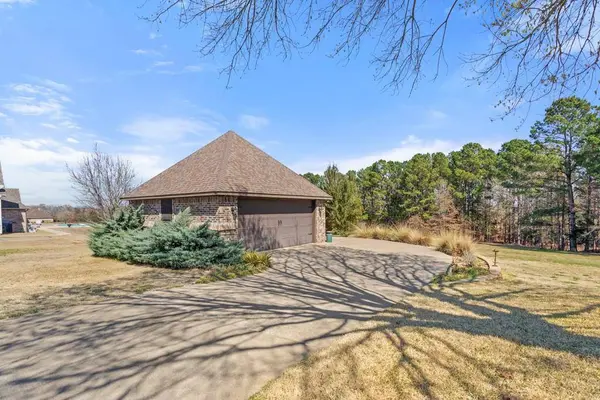 21883 Syrah Lane, Tyler, TX 75703