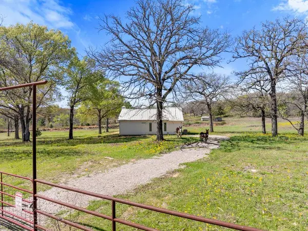 23326 CR 448, Lindale, TX 75771