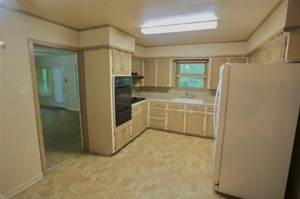 209 Circle Drive, Mineola, TX 75773