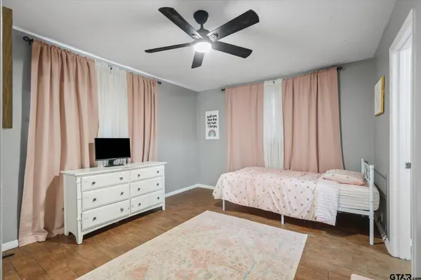 1522 Tanglewood Dr East, Hideaway, TX 75771
