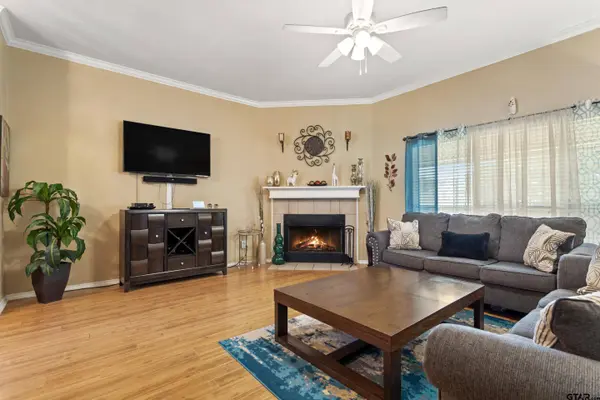 265 Crestview, Jacksonville, TX 75766
