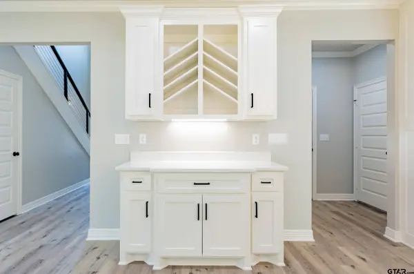 14835 Fallow Ln, Lindale, TX 75706