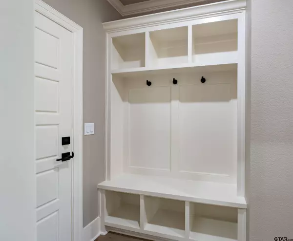 15122 High Country Acres, Lindale, TX 75706