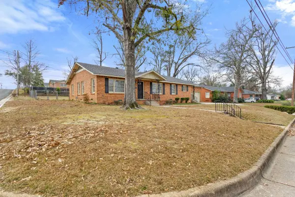 921 BARBARA, Tyler, TX 75701