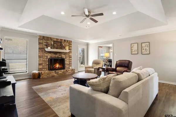 704 Becky Dr, Tyler, TX 75703