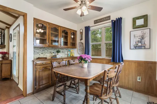 516 Ruthlynn Dr, Longview, TX 75605