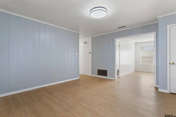 3126 Colgate Ave, Tyler, TX 75701