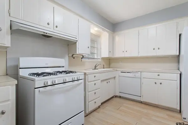 3126 Colgate Ave, Tyler, TX 75701