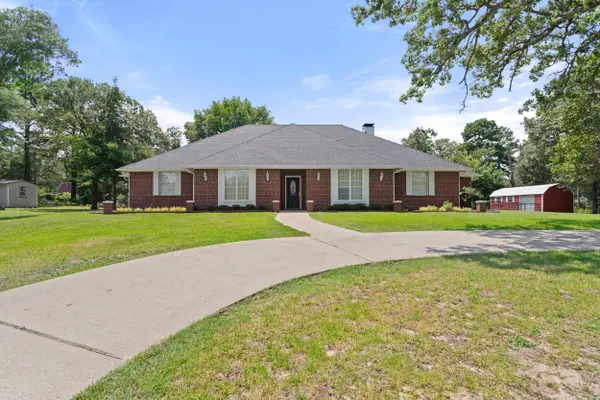 17681 HUCKLEBERRY CIRCLE, Lindale, TX 75771