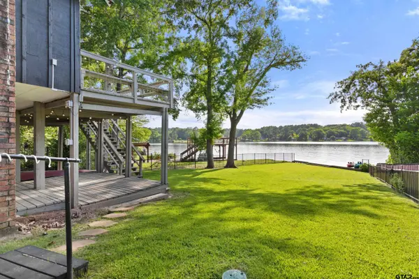 264 Hideaway Ln Central, Hideaway, TX 75771