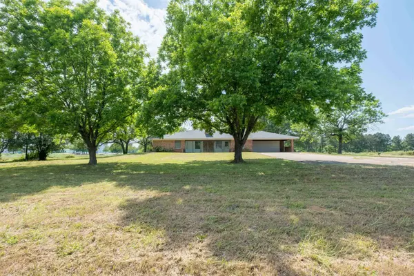 5161 US 271 N
