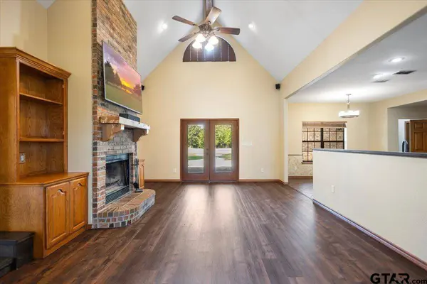 2777 VZ County Road 1810, Grand Saline, TX 75140