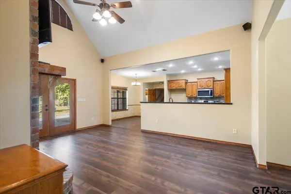 2777 VZ County Road 1810, Grand Saline, TX 75140