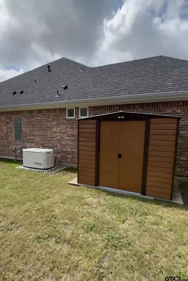 1128 Rhome Hill Road, Bullard, TX 75757