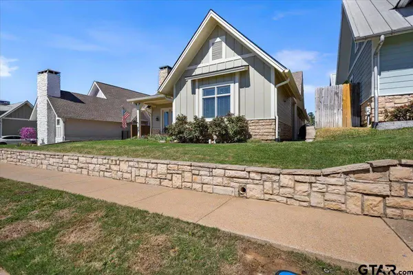 14621 Twin Pine Lane, Lindale, TX 75771