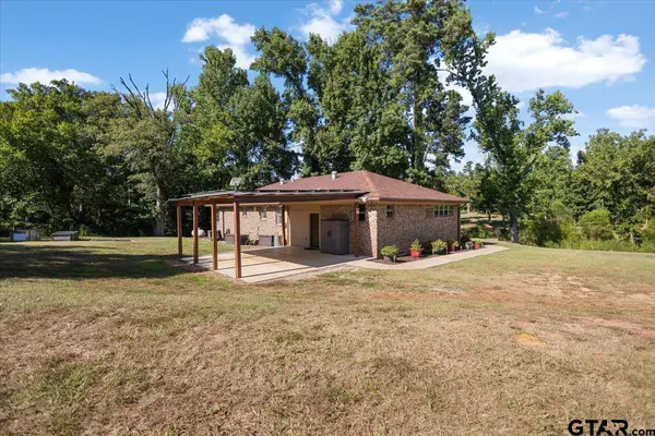 2855 County Road 1310, Rusk, TX 75785