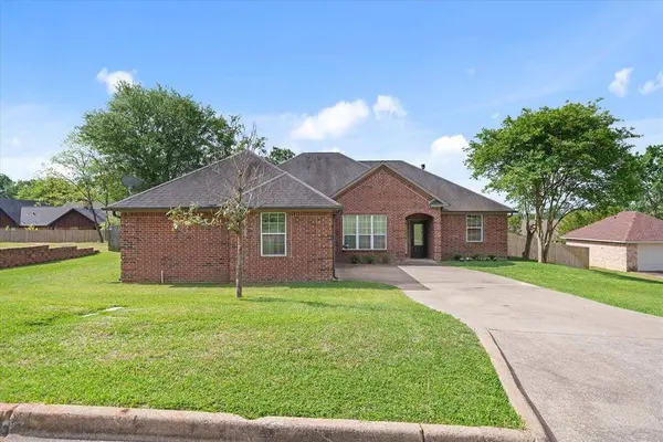 2103 Purdue Street, Jacksonville, TX 75766