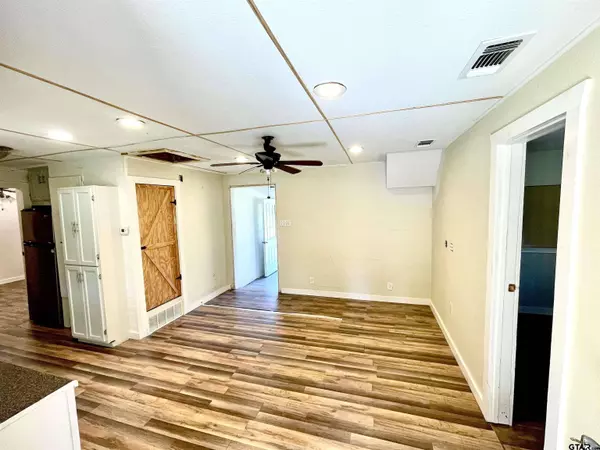 19911 CR 4145, Lindale, TX 75771