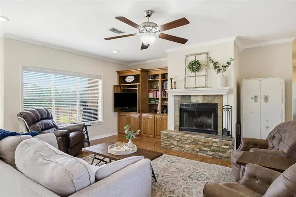 14990 Boaz Lane, Lindale, TX 75771