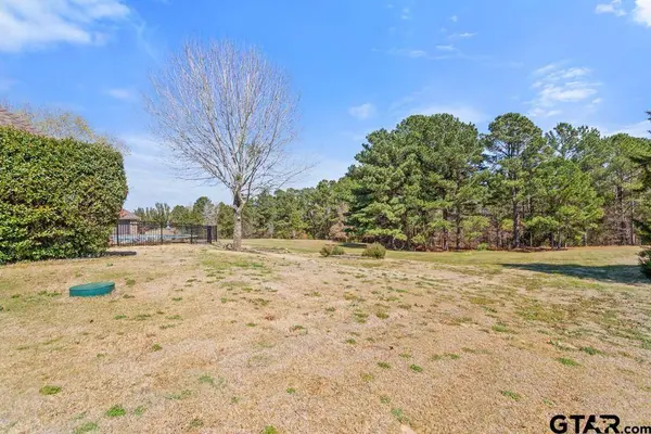21883 Syrah, Tyler, TX 75703
