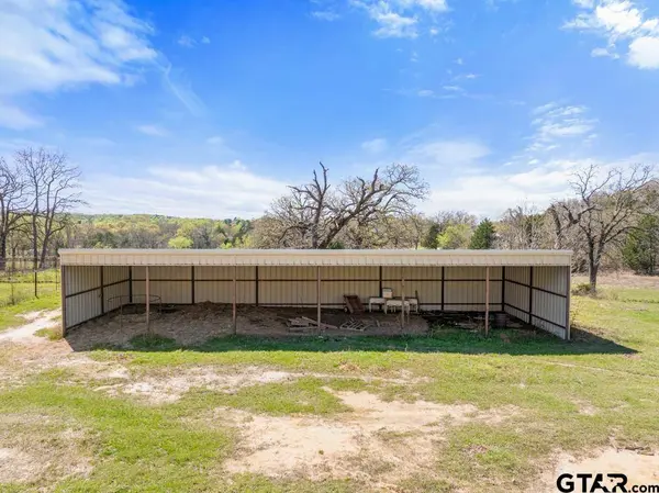 23326 CR 448, Lindale, TX 75771