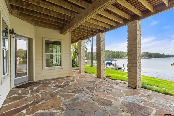 521 Hideaway Ln Central, Hideaway, TX 75771