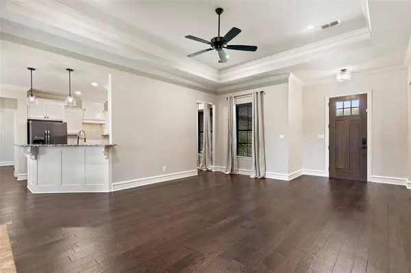 12109 Oak Grove Drive, Tyler, TX 75706